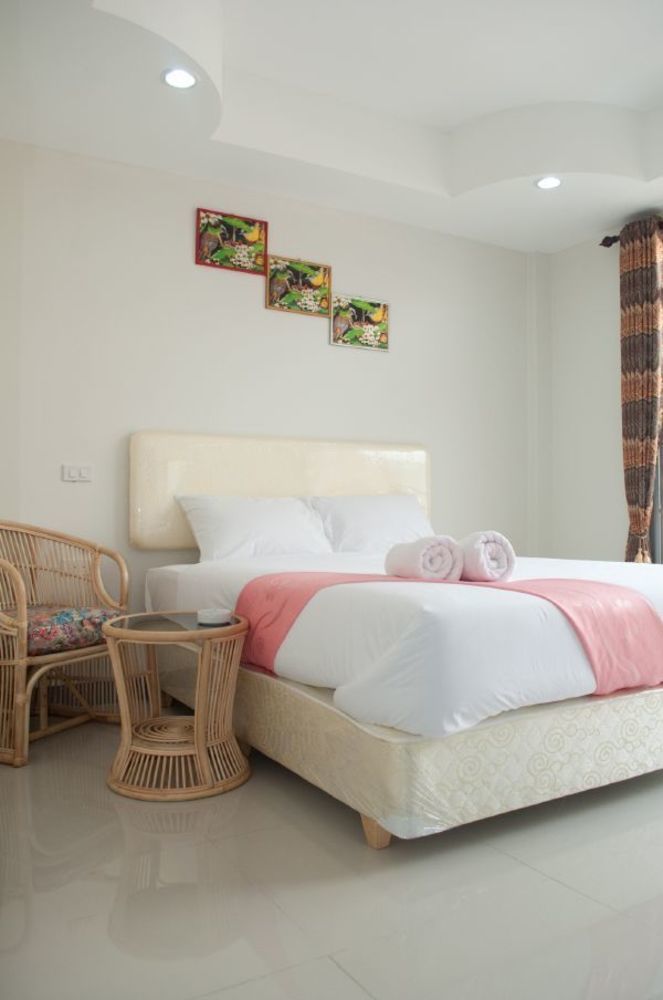 Sabai Sabai House Pattaya 모텔 외부 사진